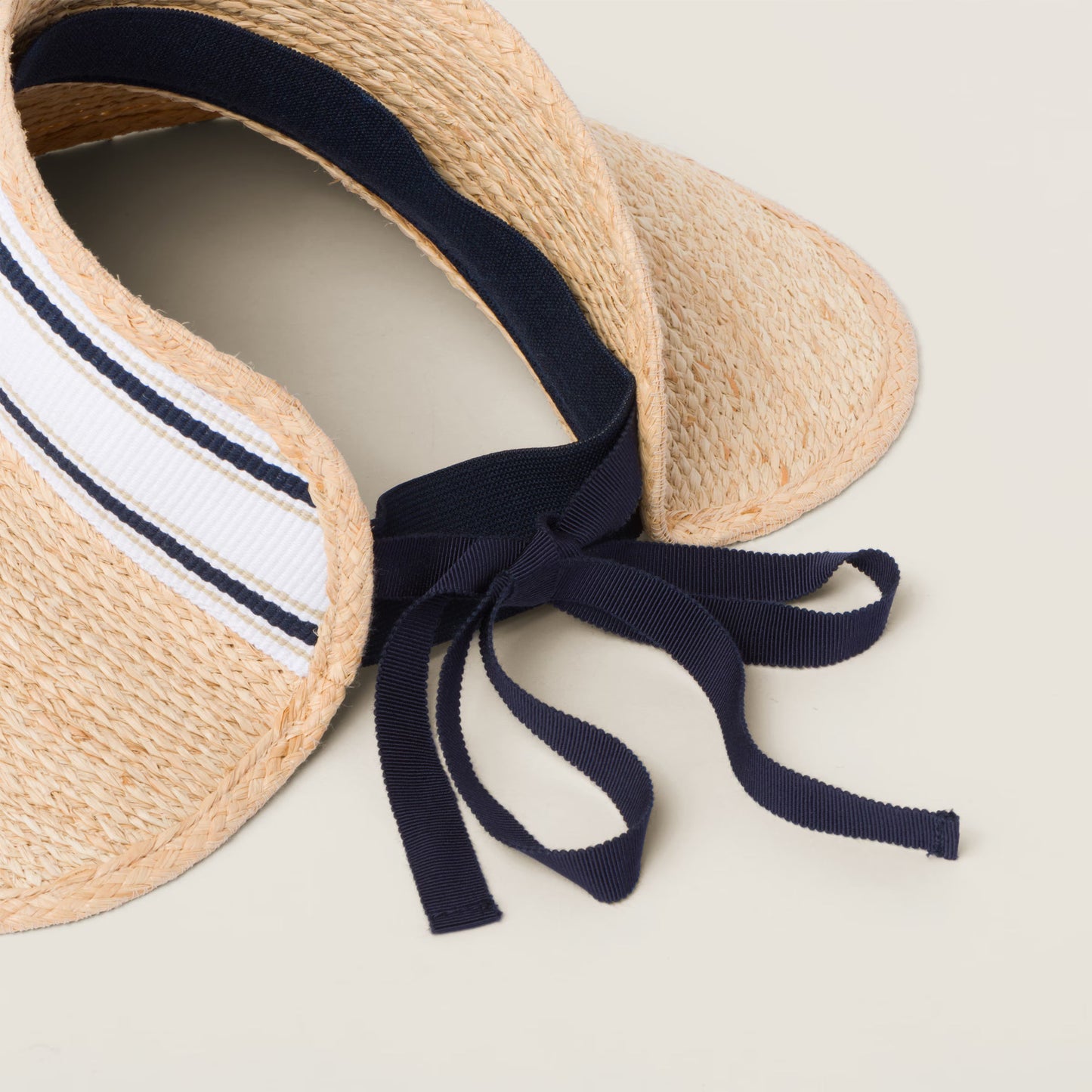 Raffia-effect fabric visor – Tan & White