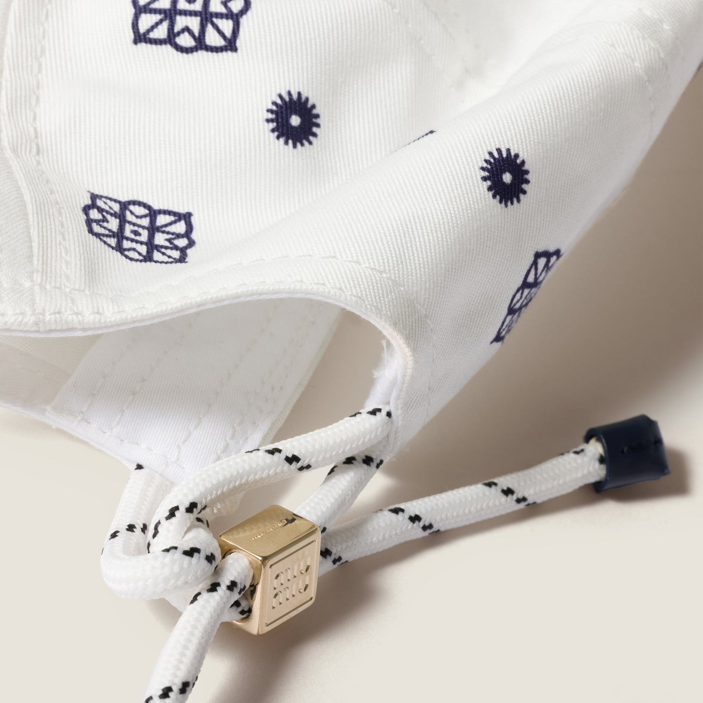 Printed cotton baseball cap – White & Blue