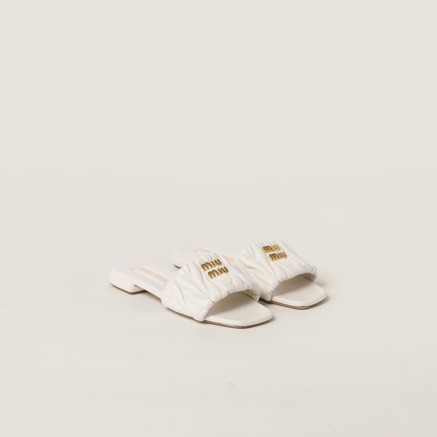 Matelassé nappa leather slides