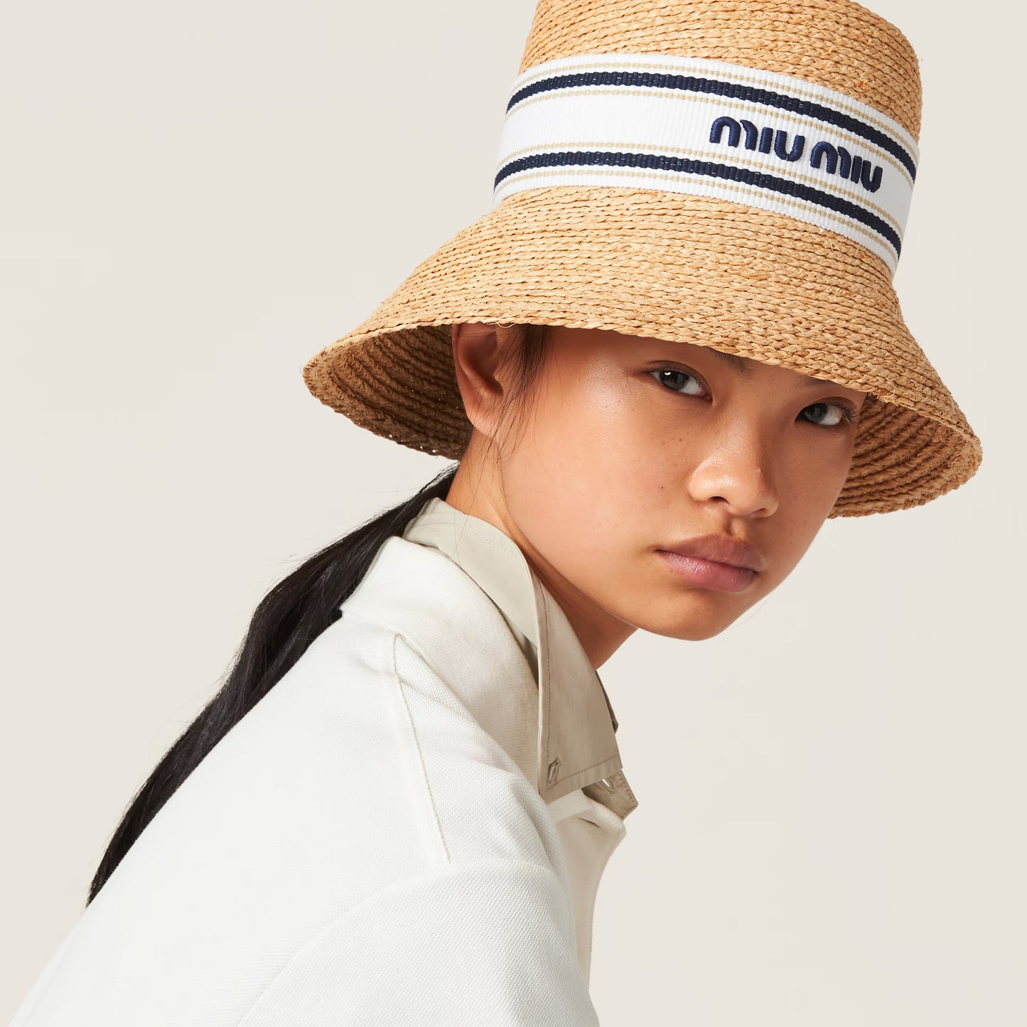 Fabric hat – tan & white